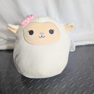 Lily Squishmallow